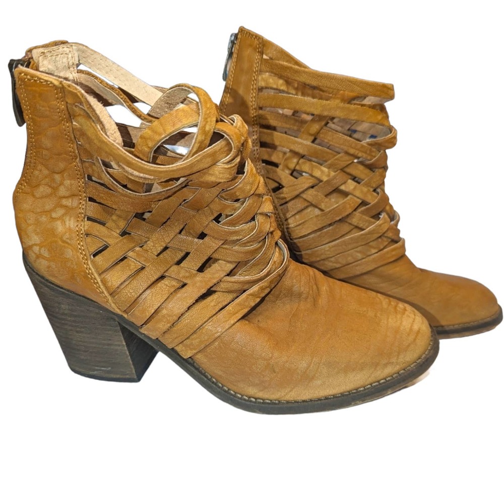 Free People Carrera Woven Leather Ankle Boots tan sz 38/8
